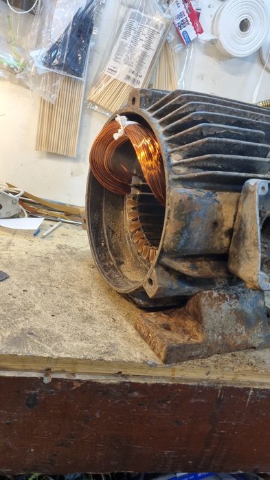 Rebobinari pompe, motoare .