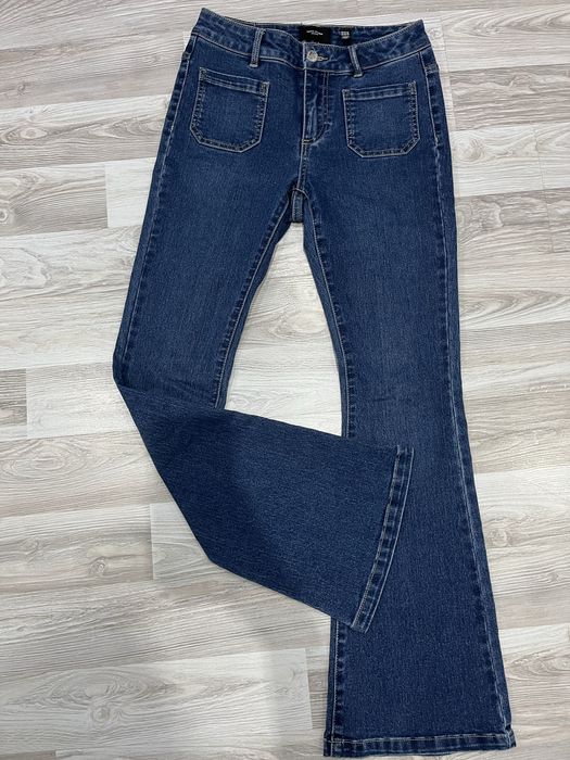 Дамски дънки с широки крачоли