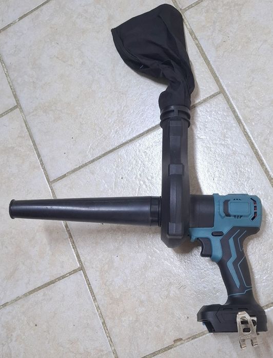Chit 6 in 1  Makita 18 v suflanta,aspirator,fierastrau