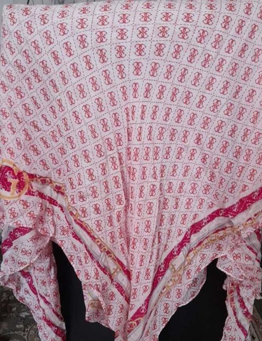 Fular  GUESS damă