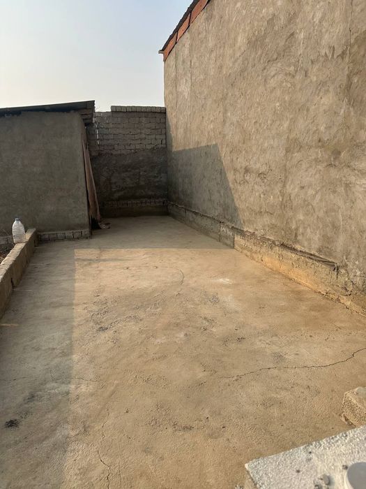 Nazarbek Srochna sotiladi TEKISTIL