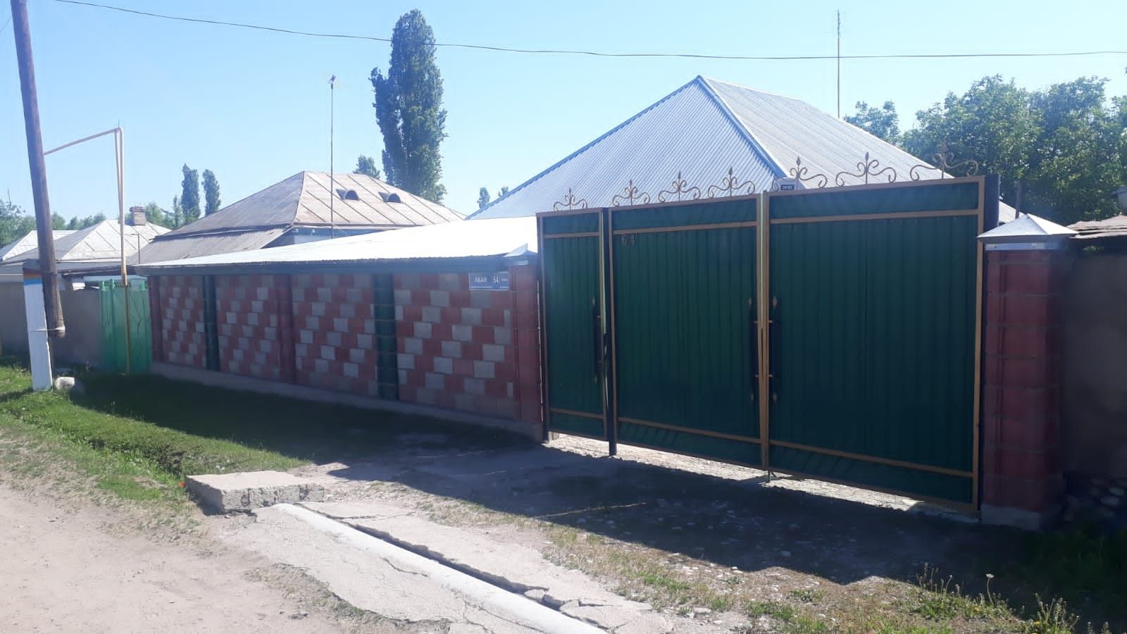 Срочно продаётся  Большой , тёплый Дом