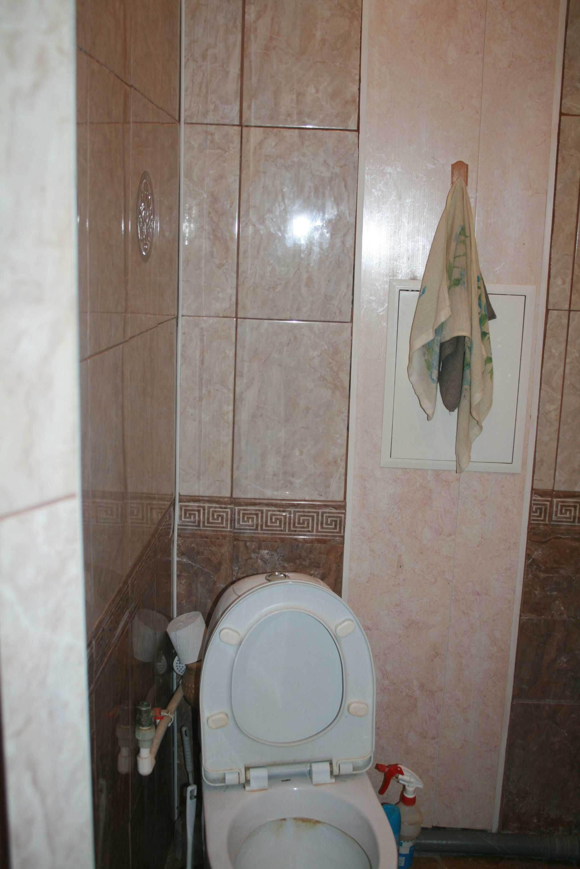 продается 3-х комн квартира в рне рахат