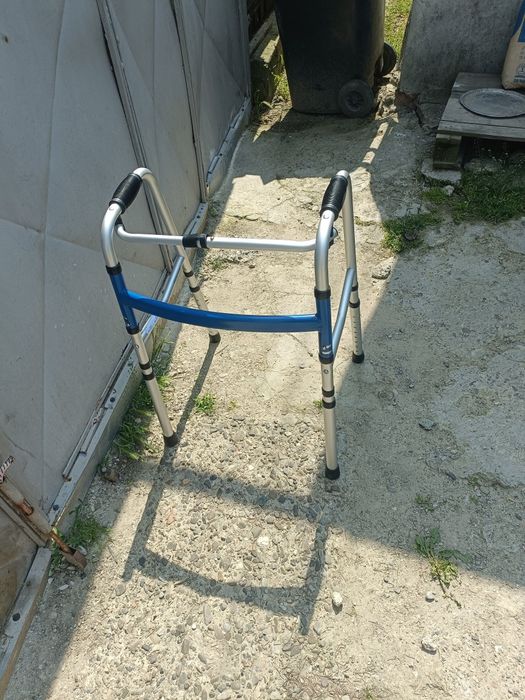 Cadru aluminiu varstnici