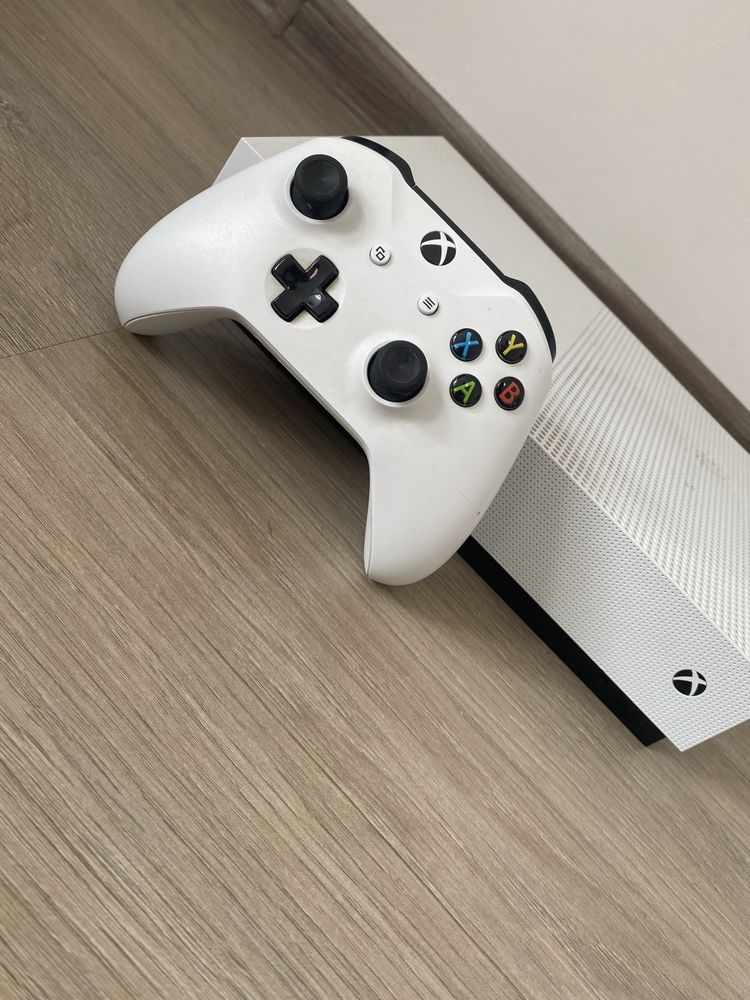 Xbox one S Digital Edition 1TB