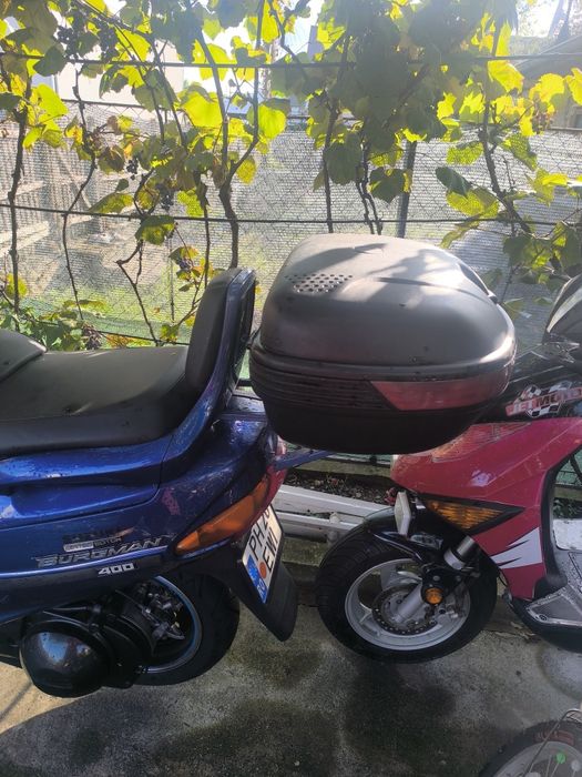 Vând Suzuki burgman