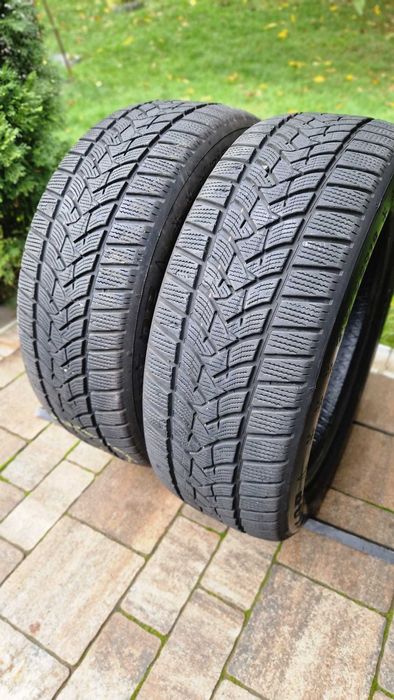 Anvelope iarna 215 55 R 18 Dunlop