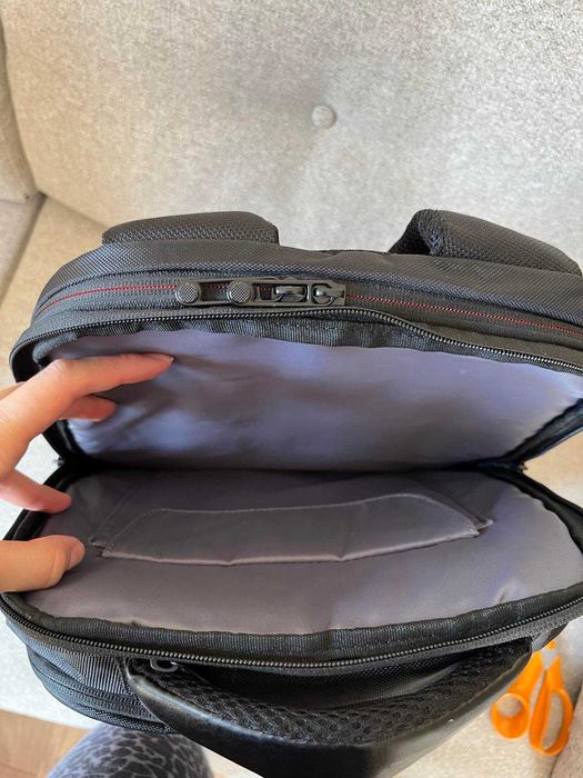 Раница за лаптоп