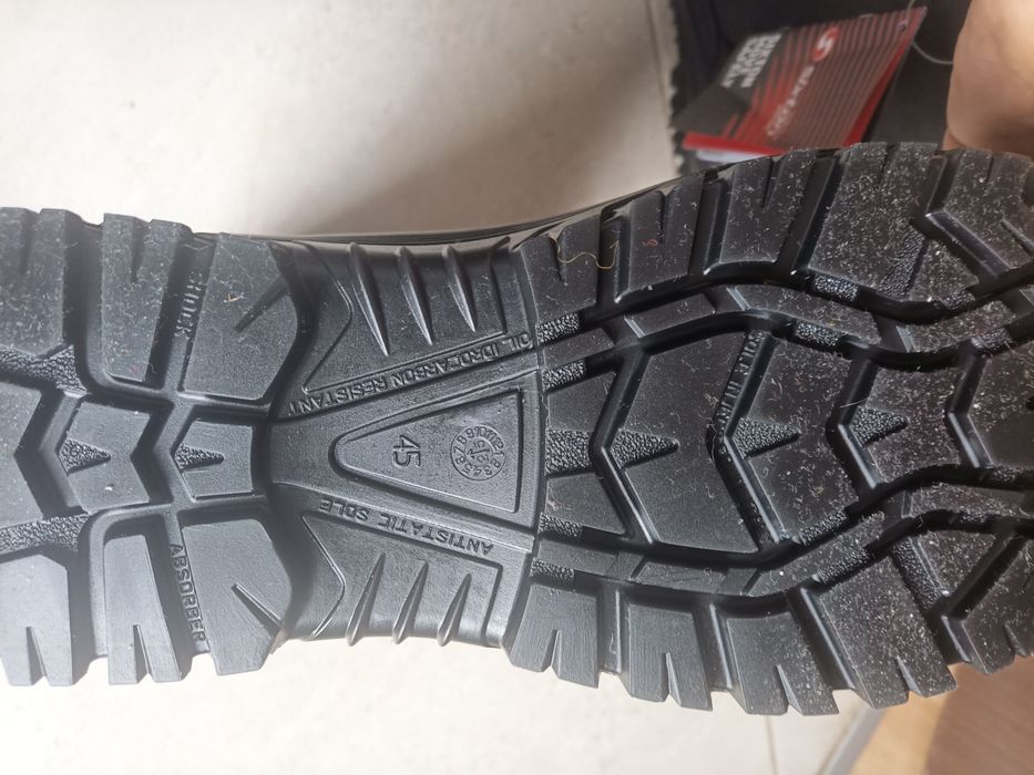 Мъжки ботуши естествена кожа, за туризъм,работа45,46