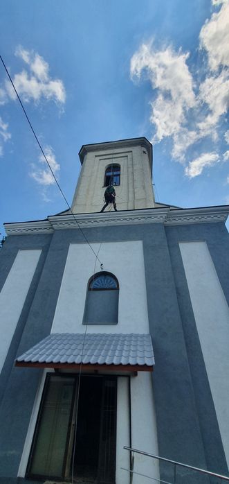 Alpinism utilitar/lucru la inaltime