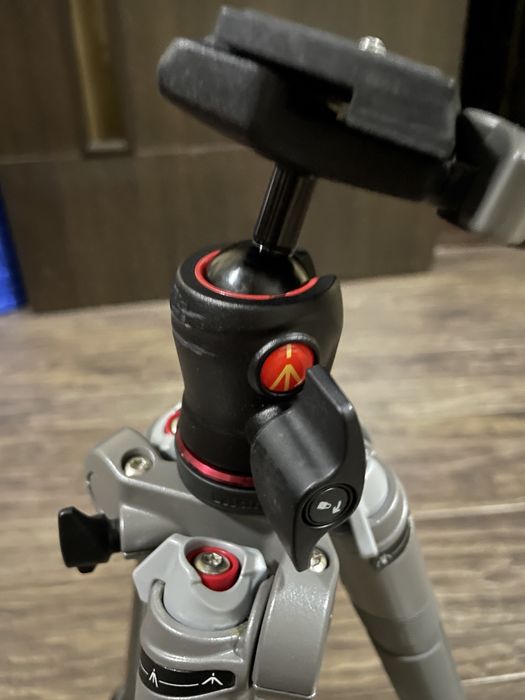 Штатив Manfrotto MKBFRA4D-BH