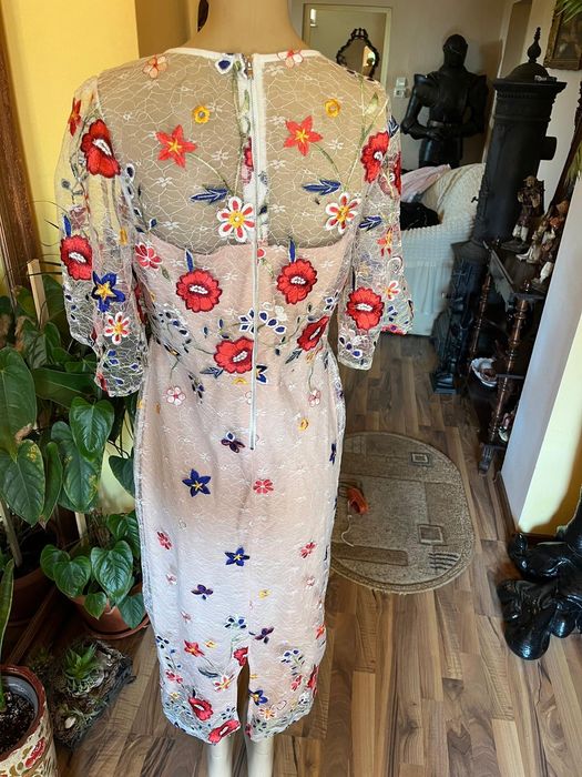 Vand rochita brodata lunga