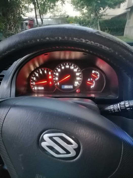 Suzuki grand vitara 2005