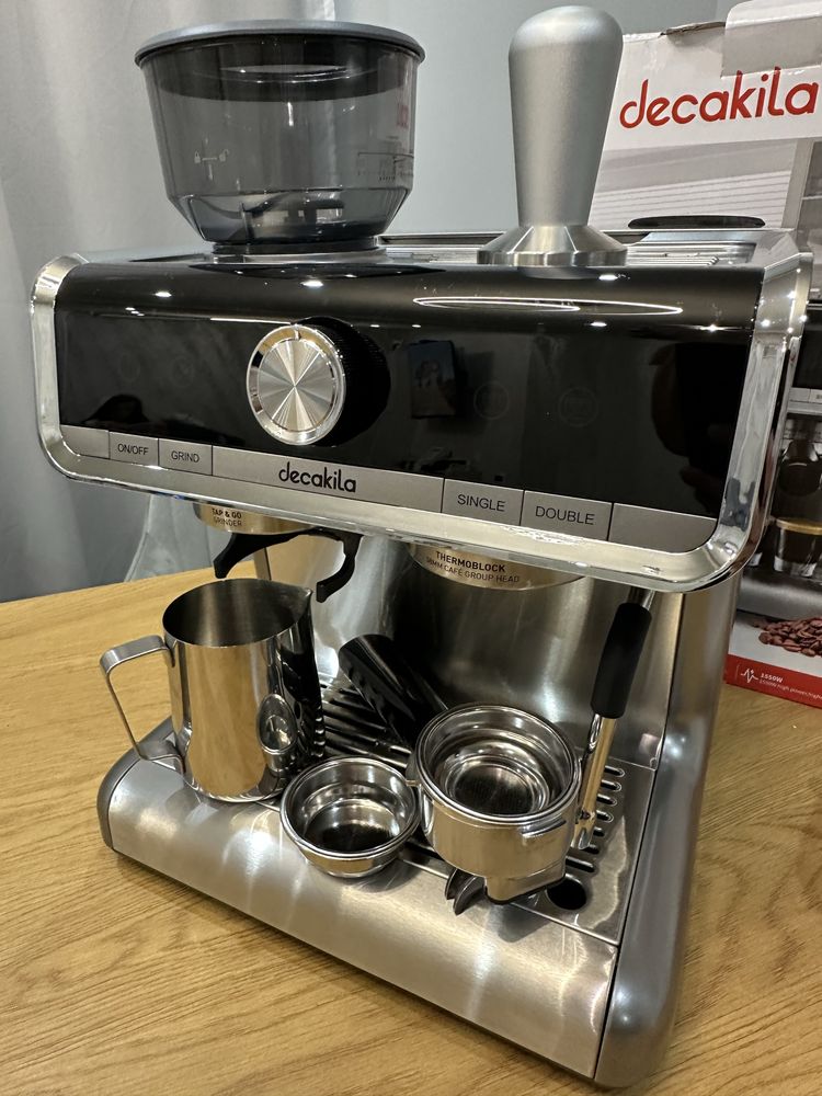 Кафемашина Робот Decakila, 1450 W, 15 Bar, 2.8 L