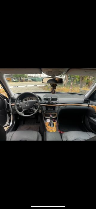 Mercedes-Benz E220 EVO w211 Avantgarde