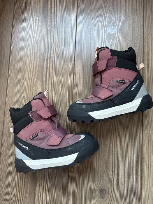 Vand ghete de zapada Viking pentru fetite