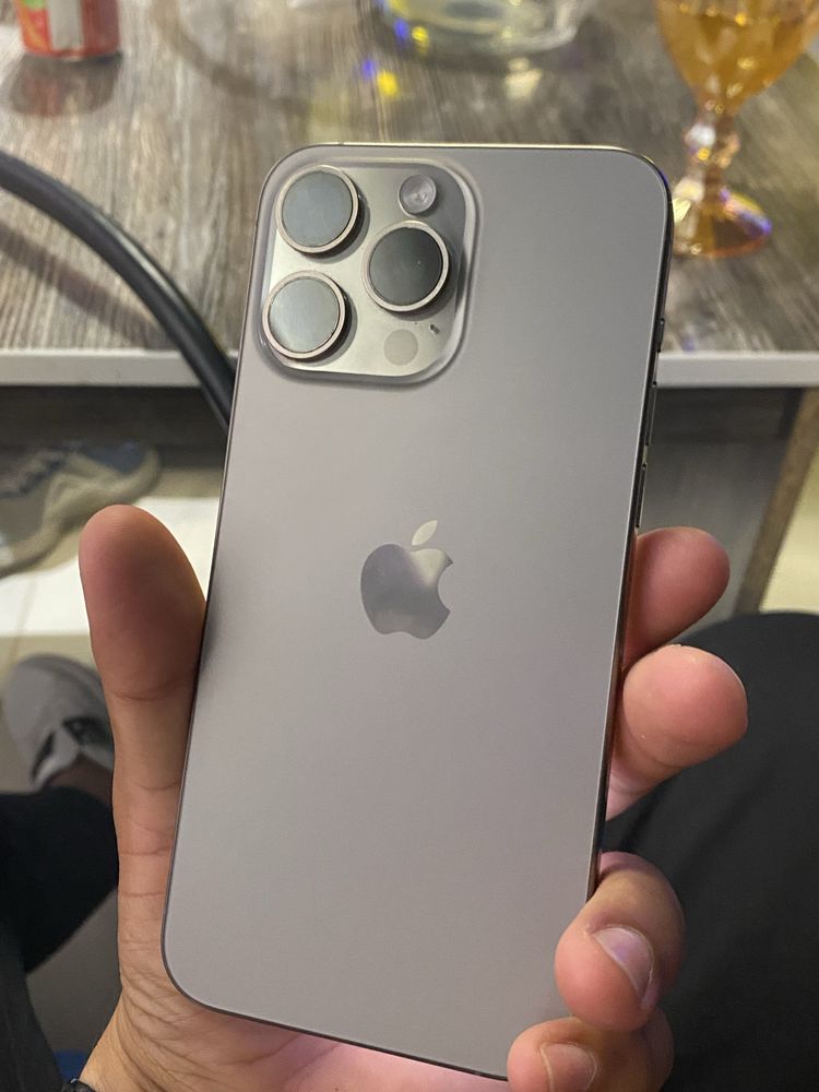 iphone 15 pro max 85% / 256