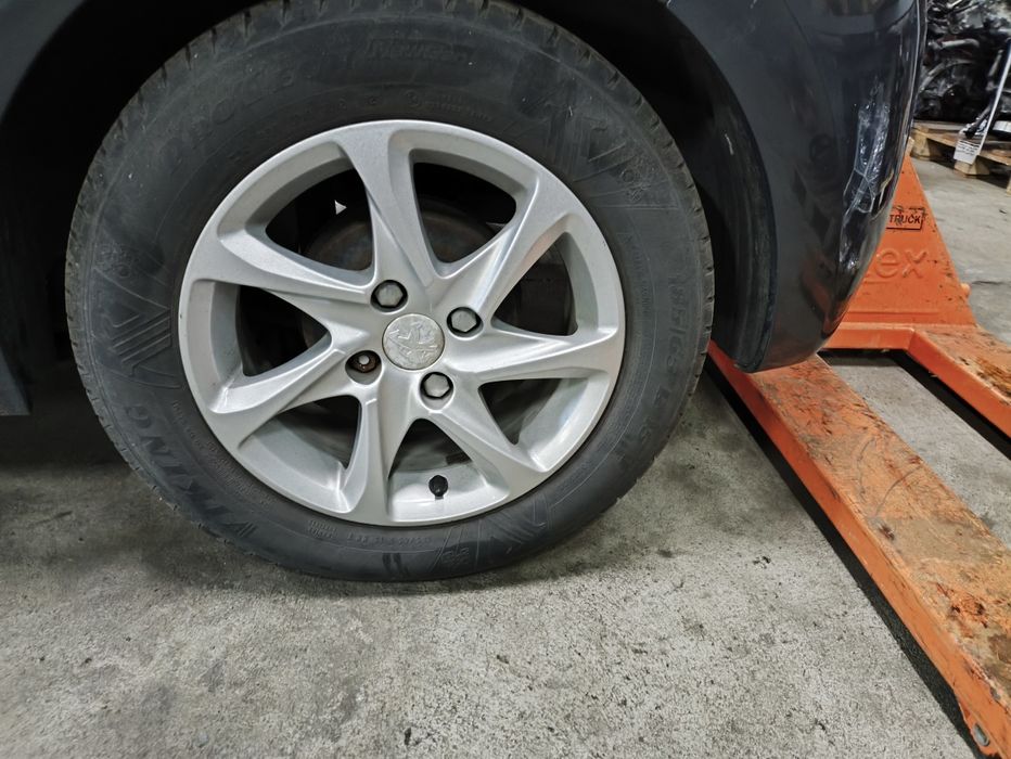 Алуминиеви джанти за Пежо/Peugeot 208/2008 15цола