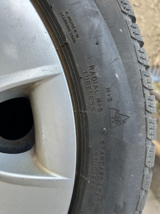 Cauciucuri pirelli+jante de tabla 5x120 OFERTA
