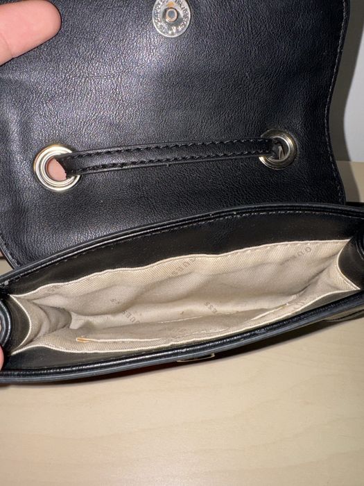 Gentuta Guess originala!