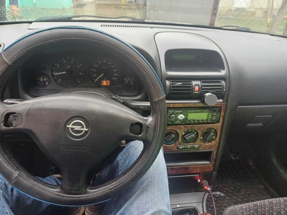 Opel astra 16 benzina