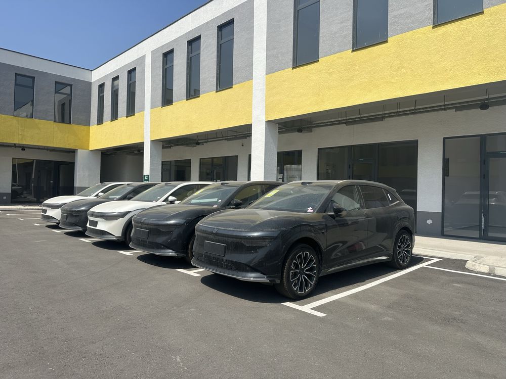 Zeekr 7 X Smart drive 2025/25 Full sotuvda tayyor skidka narxda