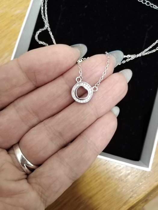 Сребърно колие със сърца