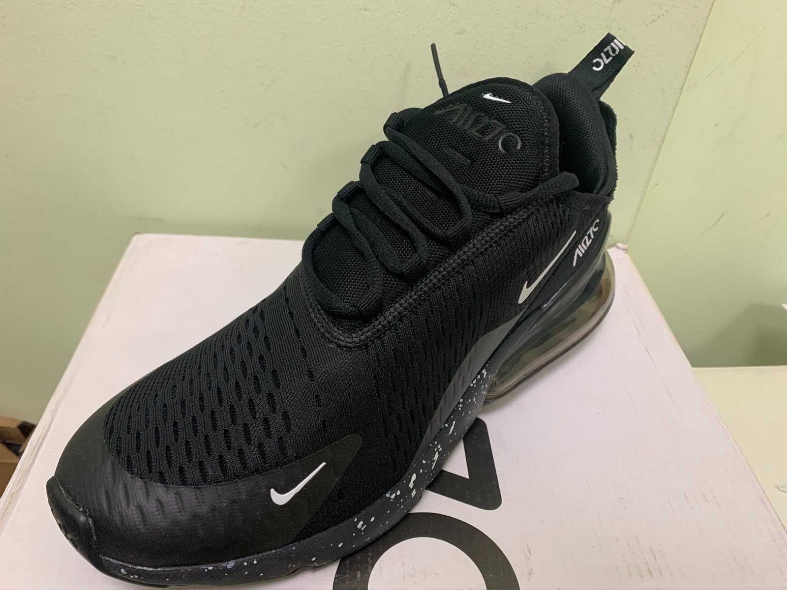 Продавам нови мъжки маратонки Nike Air max 270 номер 44