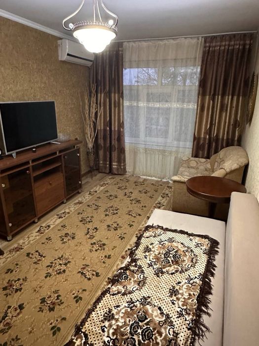 Аренда чиланзар торновый центр  1/4/4 с ремонтом