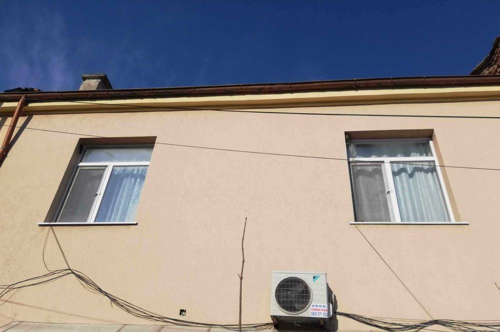 Етаж от къща - Свиленград - Център