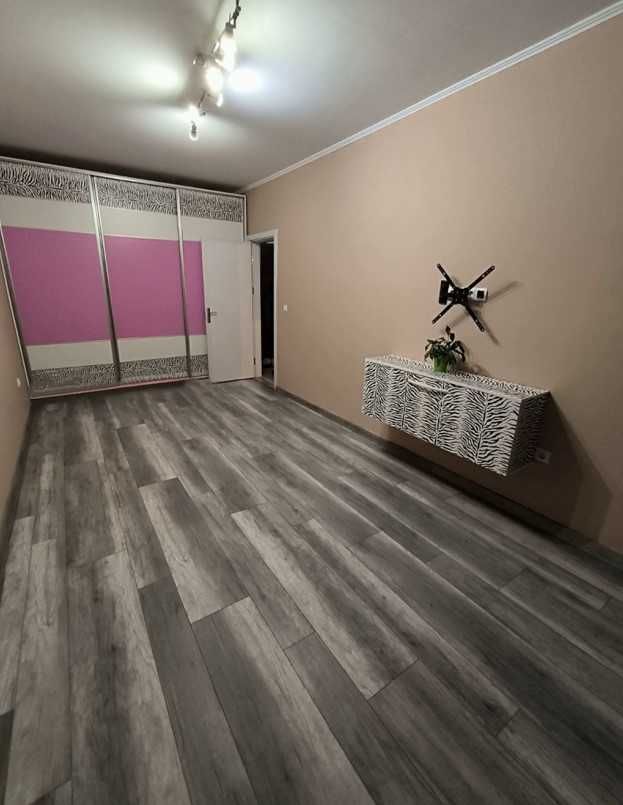 Дава се под наем Двустаен апартамент в София, Драгалевци - 77 кв.м за 663 € - Снимка #3