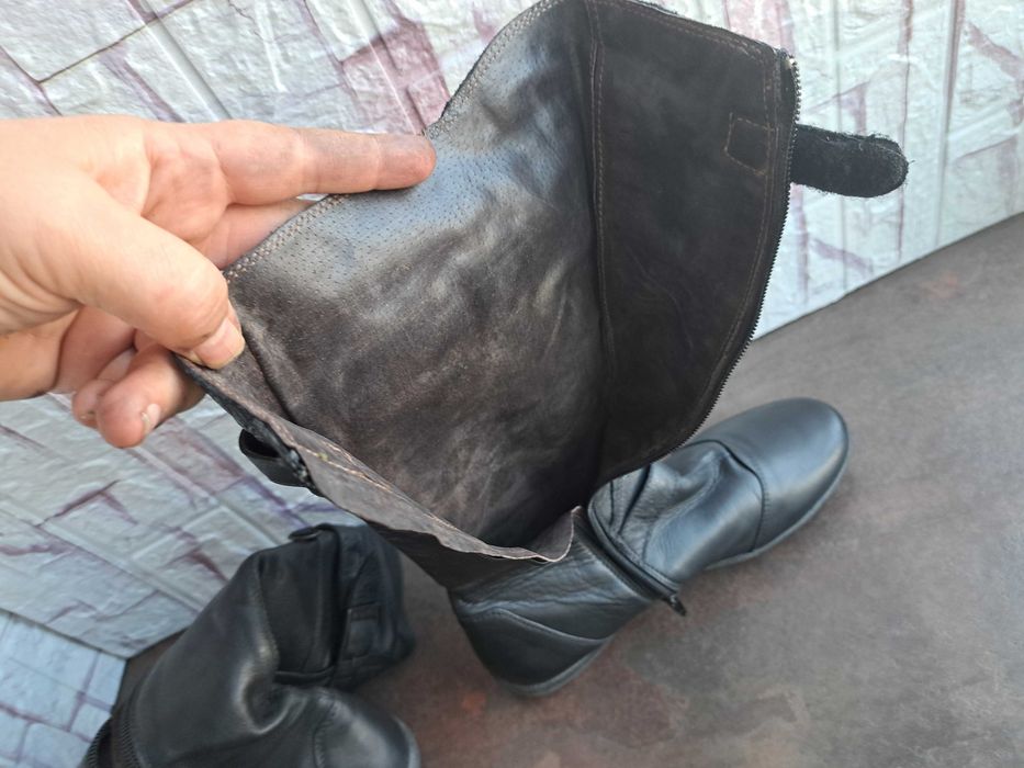 дамски ботуши,зимни обувки,кожени черни боти номер40