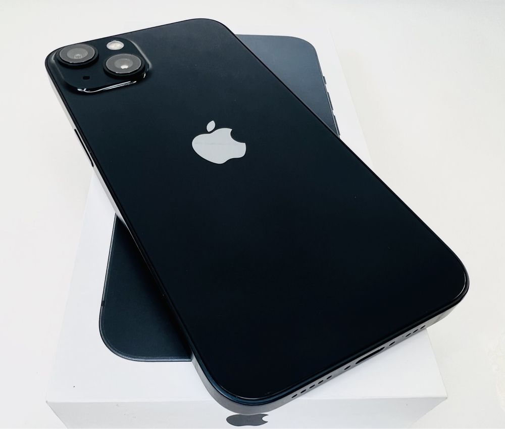 Apple iPhone 13 mini 128GB Midnight Отличен! Гаранция!
