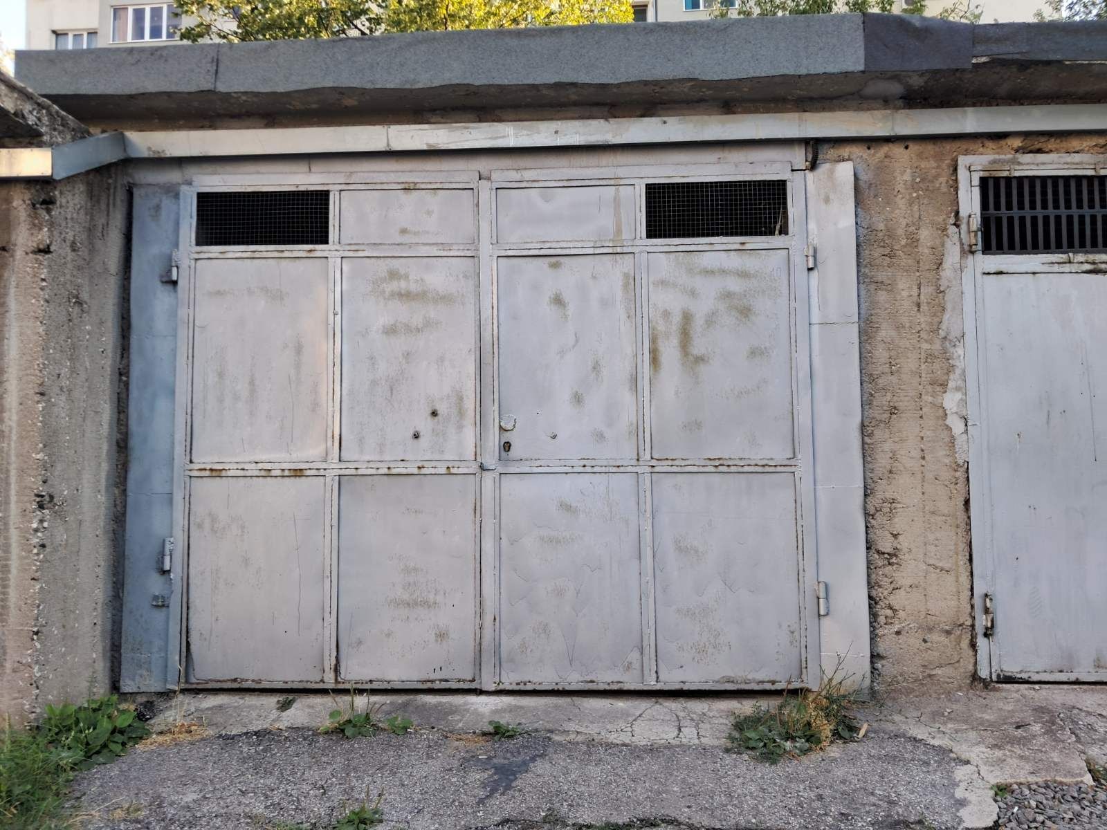 гаражна врата 2,50 /2,08
