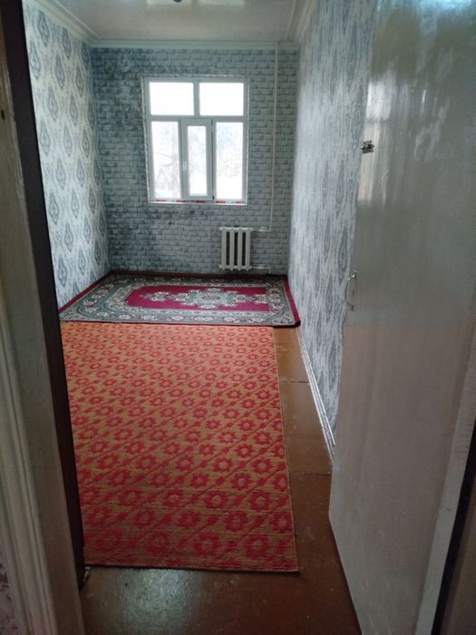 Uy 2 xonali 16-kvartal 23-dom