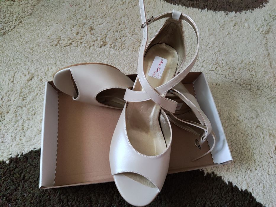 Sandale piele dama, mărimea 40