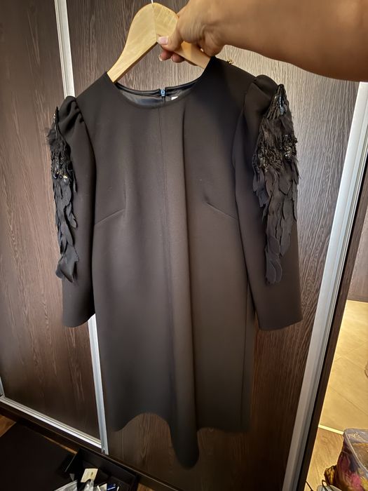 Черна оригинална рокля Elisabetta Franchi