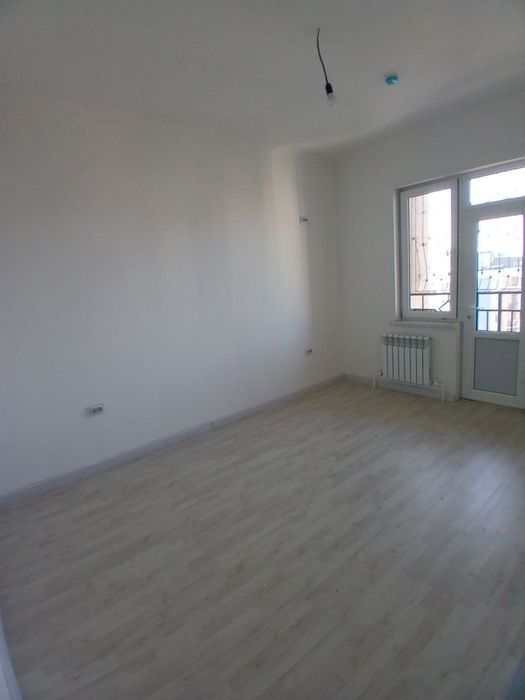 Olmos Maxallasi 2/14/16 .srochno sotiladi