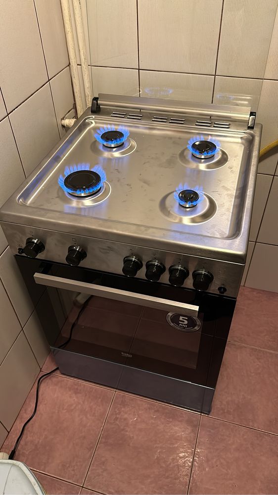 Reparatii aragaze fara flacara la cuptor !