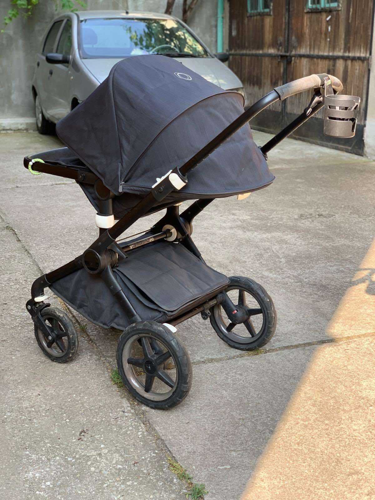 Бебешка/детска количка Bugaboo Fox 2 с аксесоари