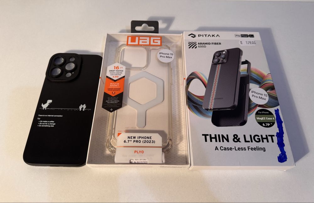 Калъфи за iphone 15 Pro max - UAG и Pitaka