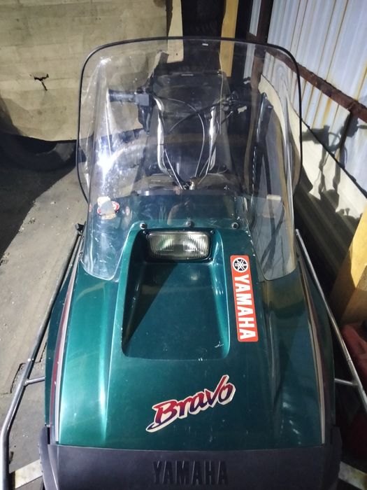 Снегоход Ямаха браво.