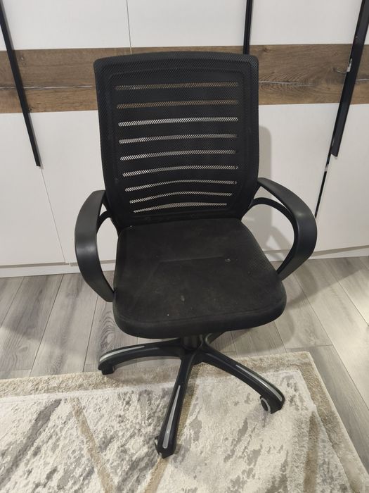 Продам компьютерное кресло