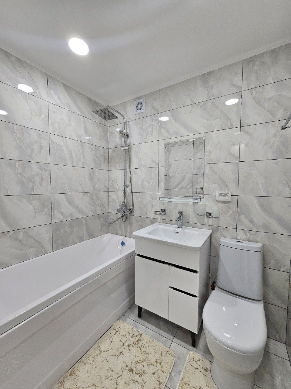 Продаётся Чиланзар 8 3в4. Парус.