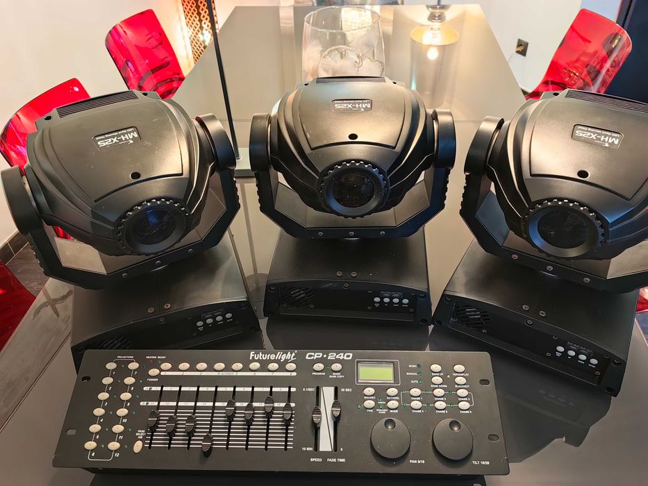 De vanzare 3 led spot Movinghead  2 american DJ H2O Led + automatizare