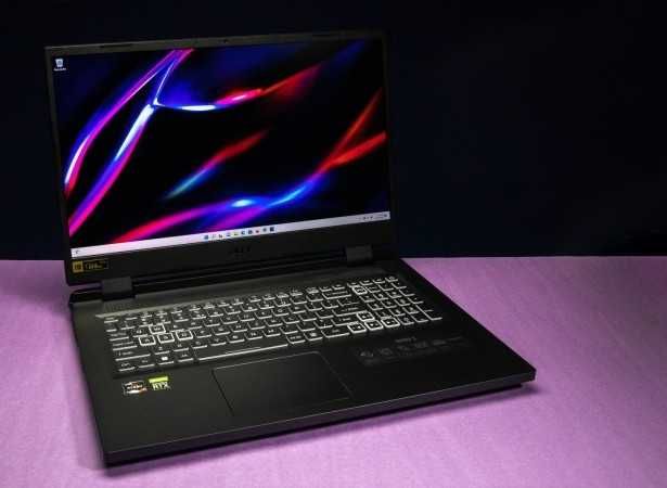 Aser Nitro 5 17 inch