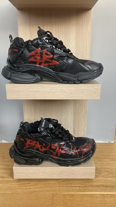 Balenciaga runner graffiti