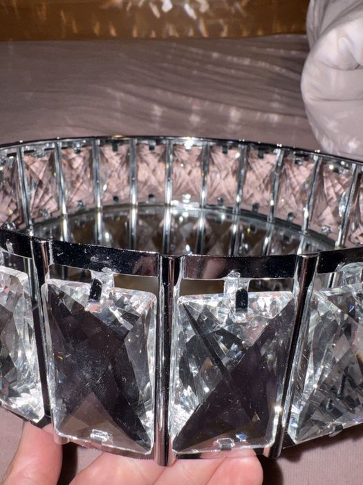 Tavita eleganta cu pietre si oglinda