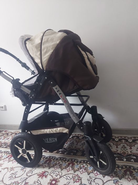 Коляска очень удобная