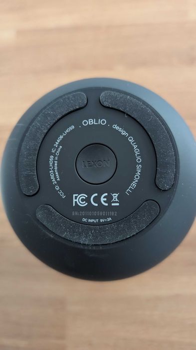 Incarcator wireless cu sterilizator UV Lexon Oblio